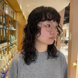 ミディアム パーマ 吉永 琴香のヘアスタイル