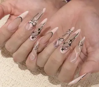 ネイル 🎀 Ayaka_nailのネイルデザイン