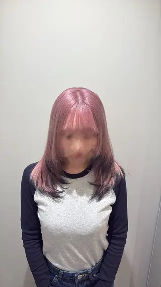 ロング オリーブカラー 💙KARIN🪼のヘアスタイル