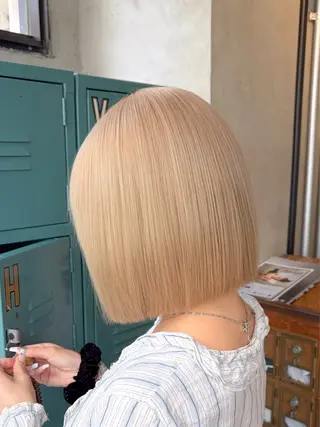 ミディアム カラー 似合わせベージュ 🍯ayumi🍯のヘアスタイル