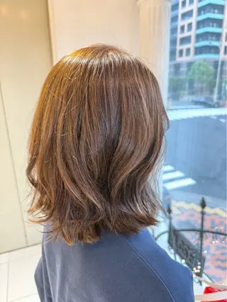ミディアム カラー 大坪 未空のヘアスタイル