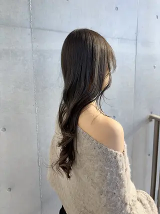 ロング ツヤ髪♡ 佐取歩のヘアスタイル
