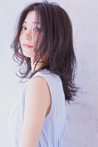 ミディアム カラー パーマ 山中 直輝のヘアスタイル