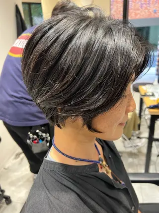 ショート 曲がる縮毛矯正 バレイヤージュ森田のヘアスタイル