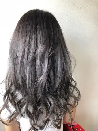 セミロング 最高級エクステ /羽エクステ白石宇由のヘアスタイル