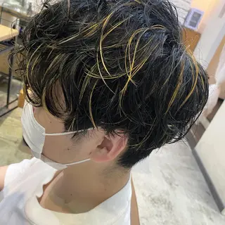 ショート カラー メンズ 才門 真菜のヘアスタイル