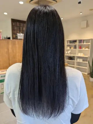 カラー 西 亜佑奈のヘアスタイル