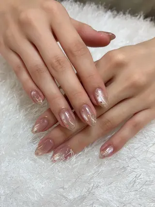 ネイル 佐藤 依娜のネイルデザイン