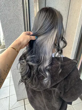 セミロング カラー 町田ブリーチ特化 MANATOのヘアスタイル