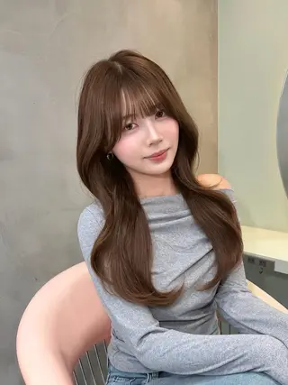 ロング GLROW 大宮 ANNEXのヘアスタイル