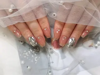ネイル RUBYネイルサロン 9Caratsのネイルデザイン