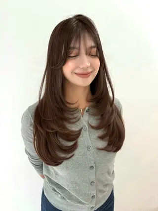 ロング カラー レイヤーカット🫧 🎀Tomoka🎀のヘアスタイル