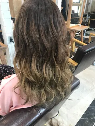 ミディアム 豊中駅3分eha レッスンモデルのヘアスタイル