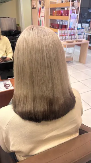 ミディアム 艶カラー  髪質改善 🍓苺奈のヘアスタイル