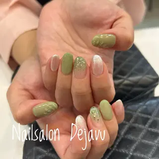 ネイル Nailsalon Dejavuのネイルデザイン