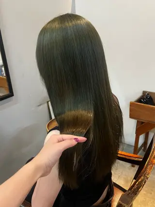 ロング カラー room3小出 奈央子のヘアスタイル