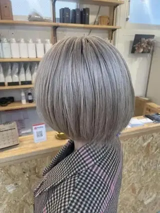 カラー 才門 真菜のヘアスタイル