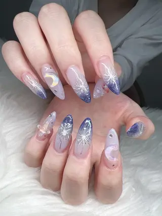 ネイル Lee Nailsのネイルデザイン