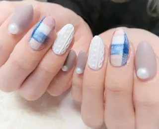 ネイル 下吹越 佳子　のネイルデザイン