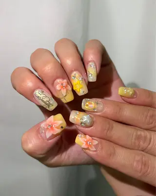 ネイル AOI💫 nailのネイルデザイン