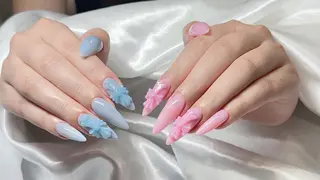 ネイル MIKA LILYのネイルデザイン