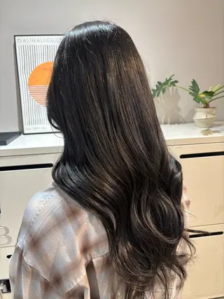 ロング カラー 上瀧 寧々のヘアスタイル