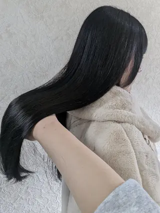 ロング カラー 🏹MIYU¦抜け感 ×柔らかカラーのヘアスタイル