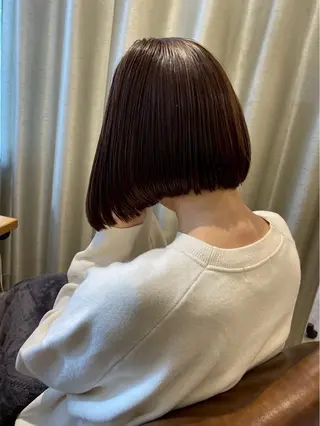 ショート カラー ヒラモト チサのヘアスタイル