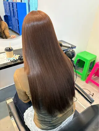 ロング カラー LUCK ユナのヘアスタイル