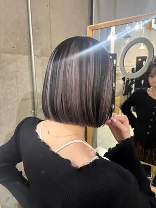 カラー HAGA HINAのヘアスタイル