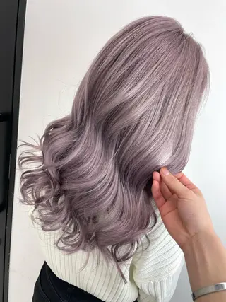 ロング カラー 佐藤 まいらのヘアスタイル