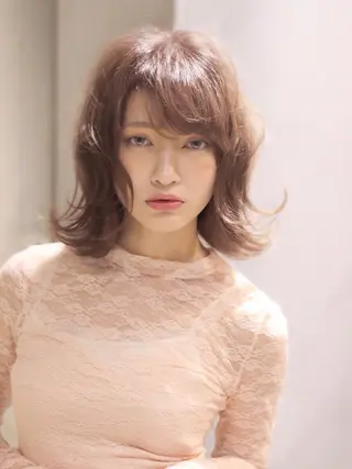 ミディアム カラー 髪質改善🌈縮毛矯正 荻原 達矢のヘアスタイル