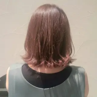 ミディアム HIKARI@ Ruheplatzのヘアスタイル