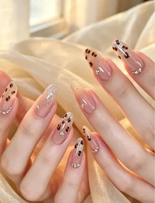ネイル WO MIAO💎のネイルデザイン