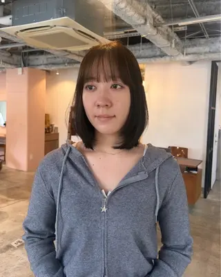 ミディアム 🧣misaki 🧣のヘアスタイル