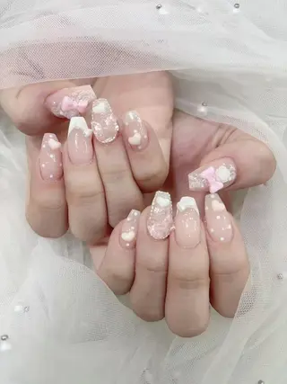 ネイル ユリ kbiのネイルデザイン