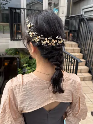セミロング お呼ばれヘア✨️ Akari🧸🤍のヘアスタイル