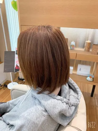 ミディアム 中本 真央のヘアスタイル