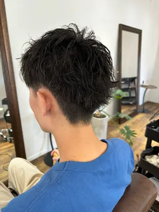 ショート パーマ メンズ 高橋 一樹のヘアスタイル