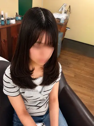 セミロング . kanokoのヘアスタイル