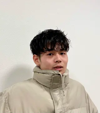 ショート パーマ メンズ the BRIDGE 大橋伊織のヘアスタイル