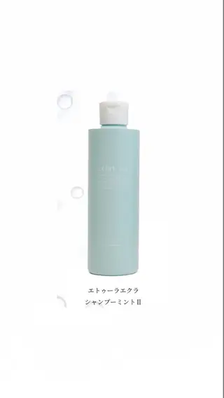 AKAZAWA MIKUのヘアスタイル