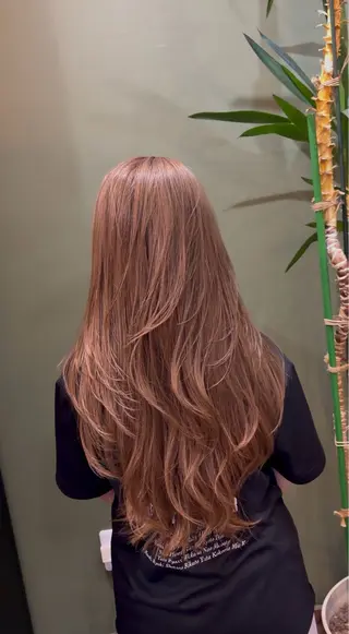 ロング 内山 優のヘアスタイル