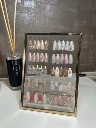 セミロング ネイル SalonPrima 西院Nail&Eyeのネイルデザイン