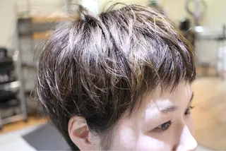 ショート カラー creep hair nozomiのヘアスタイル