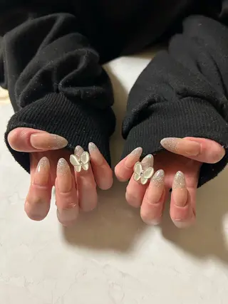 ネイル キャンアイドレッシー 🌹AMIのネイルデザイン