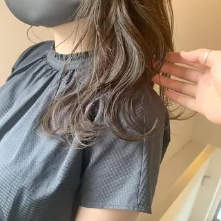 セミロング カラー ヘアアレンジ 本間 結衣のヘアスタイル