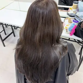 カラー 松本 真実のヘアスタイル