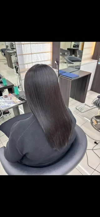 セミロング 髪質改善カラー✨ るな🕊🫧のヘアスタイル
