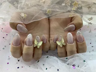 ネイル 🦋ネイルサロン ブラン🌈ゆりのネイルデザイン